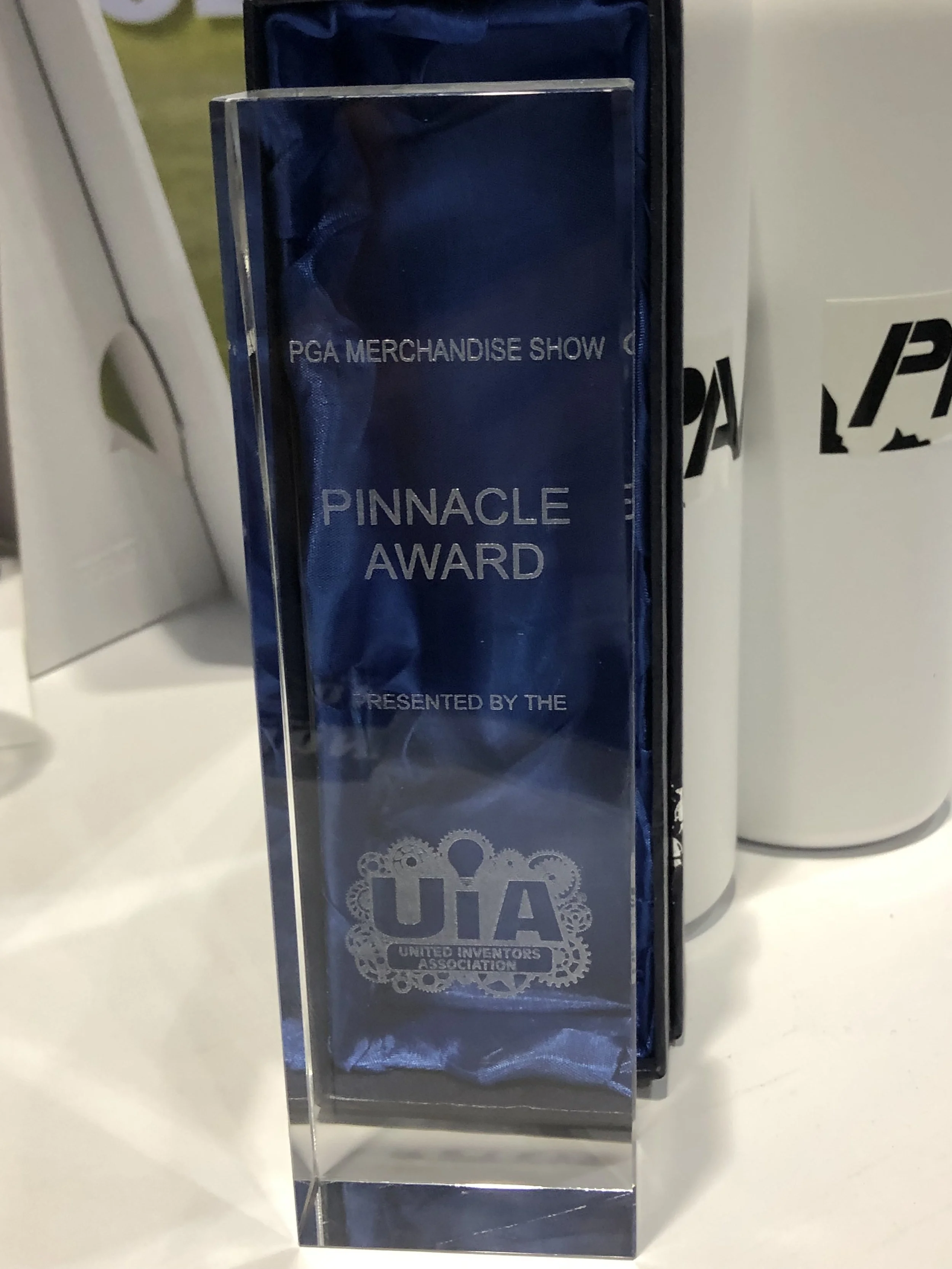 Paradax Golf Pinnacle Award Best in Show at the 2023 PGA Show