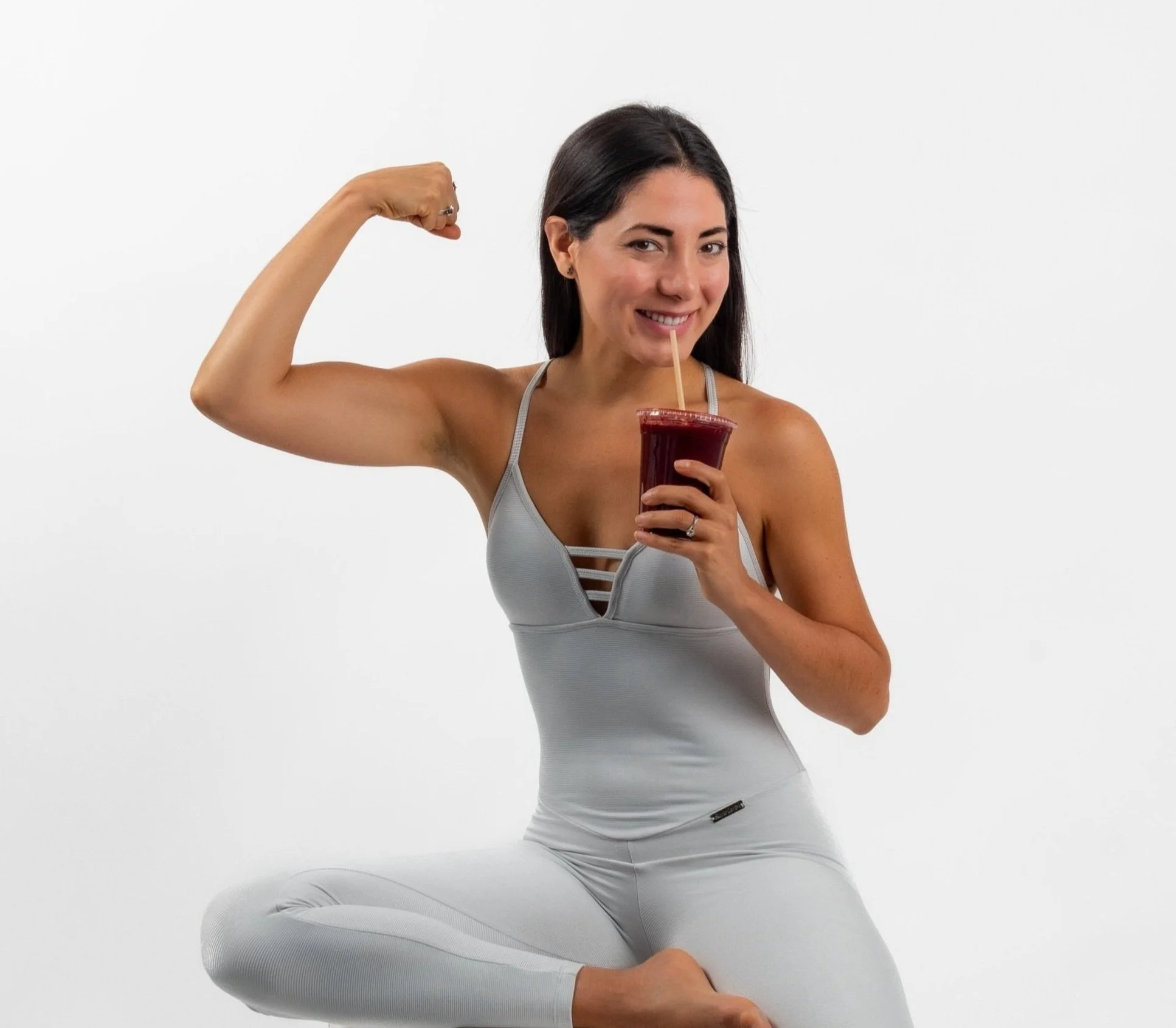 Maylu - Bailarina y Nutricionista Holística