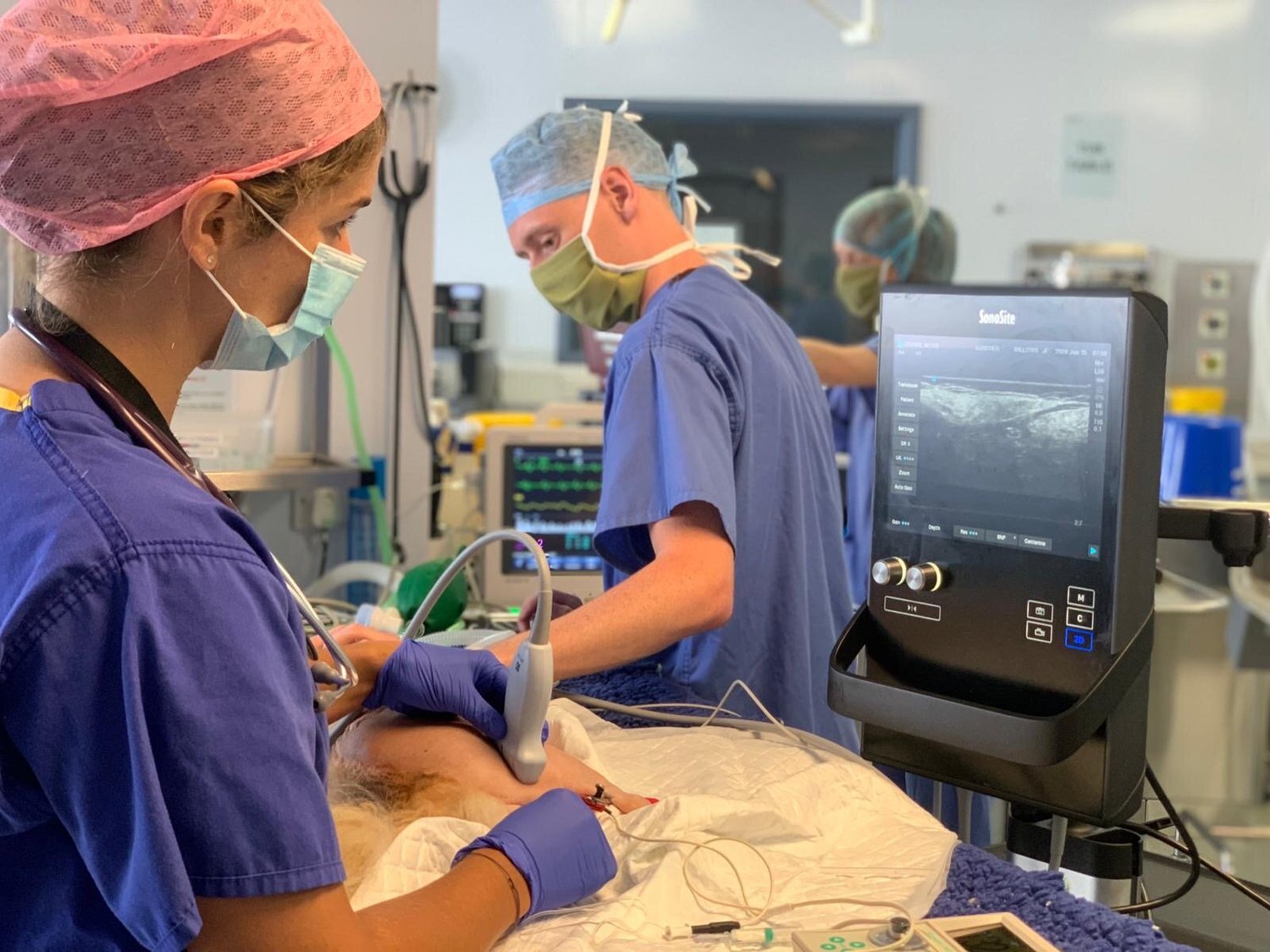 Ultrasound-guided regional anaesthesia in theatre