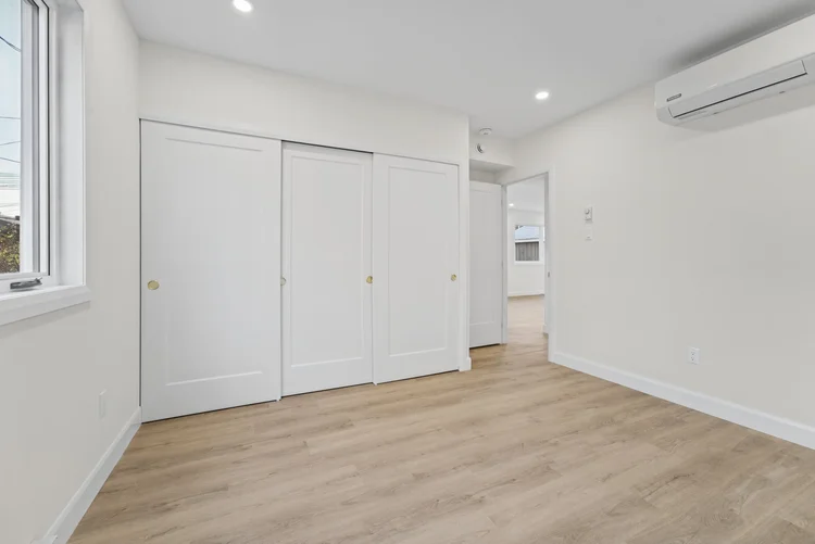 Property photograph 17 at 330B–328 Poulin