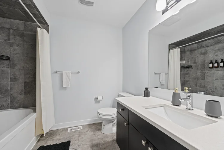 Property photograph 23 at 2107 Winsome Terrace