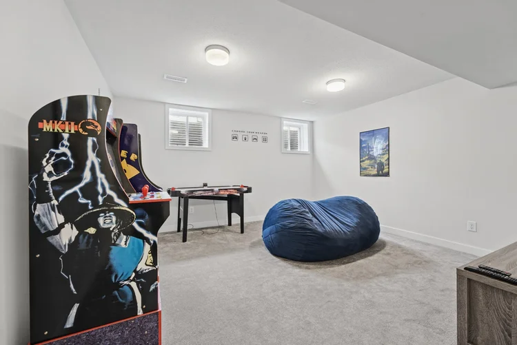 Property photograph 19 at 2107 Winsome Terrace