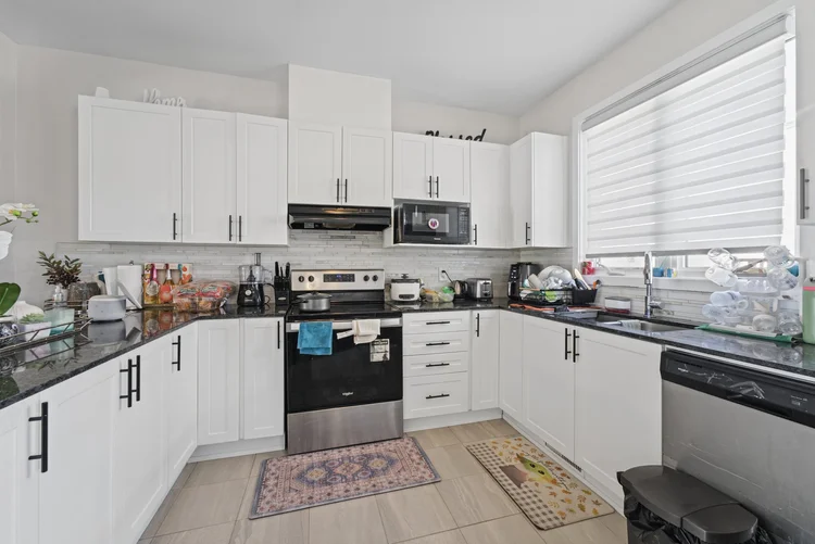 Property photograph 12 at 337 Trammel Road