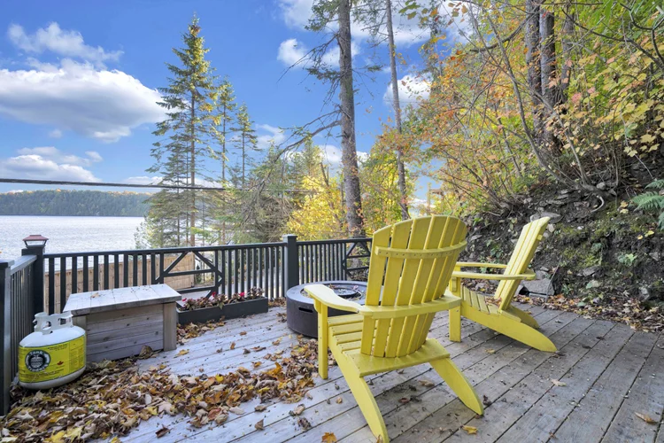 Lake views from the deck at 755 Ch. du Lac-Meech, Chelsea