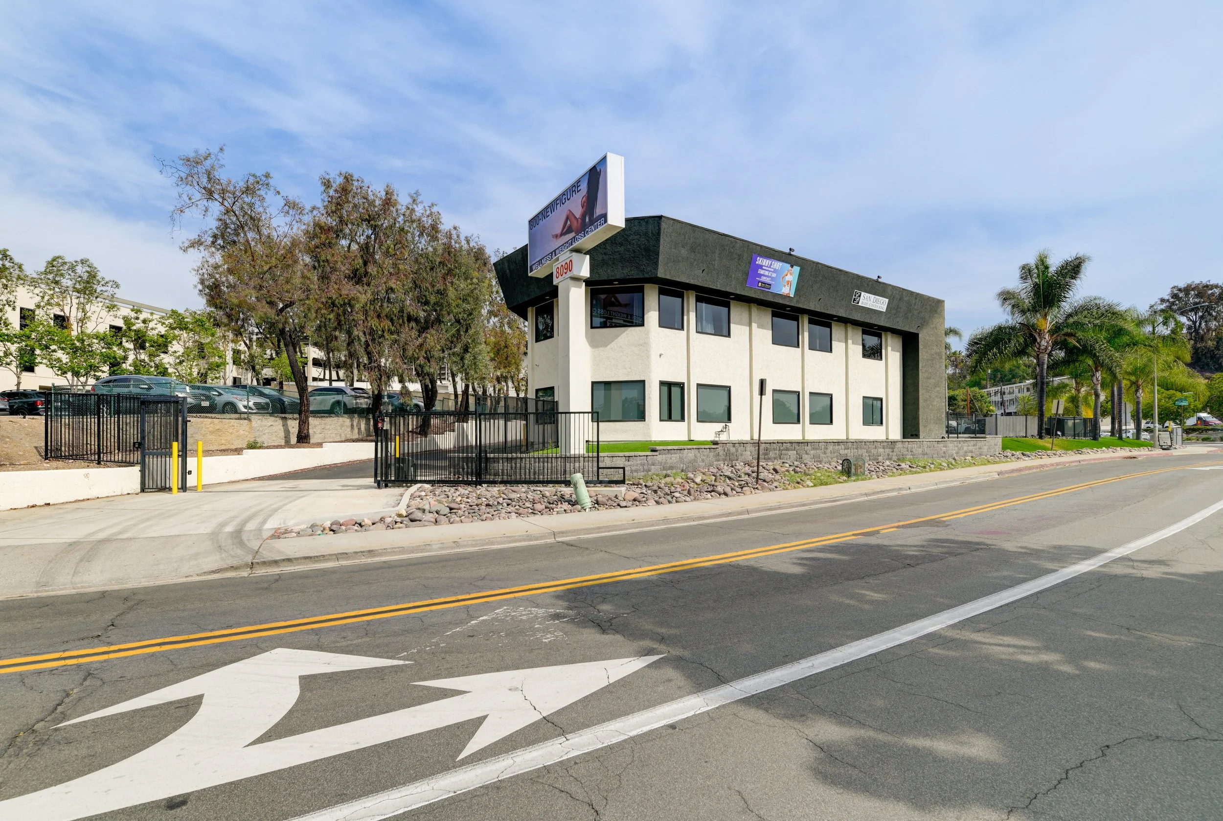 Office and medical building at 8090 Parkway Dr in La Mesa
