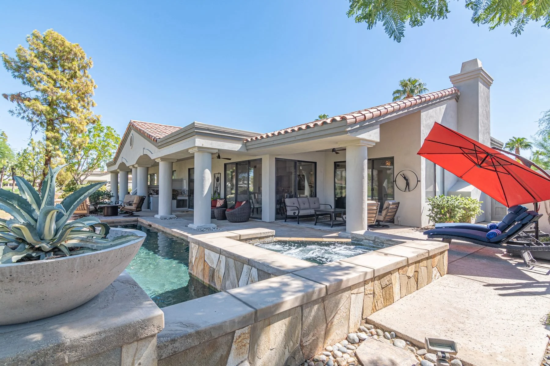 Single-family home at 80070 Cedar Crest in La Quinta