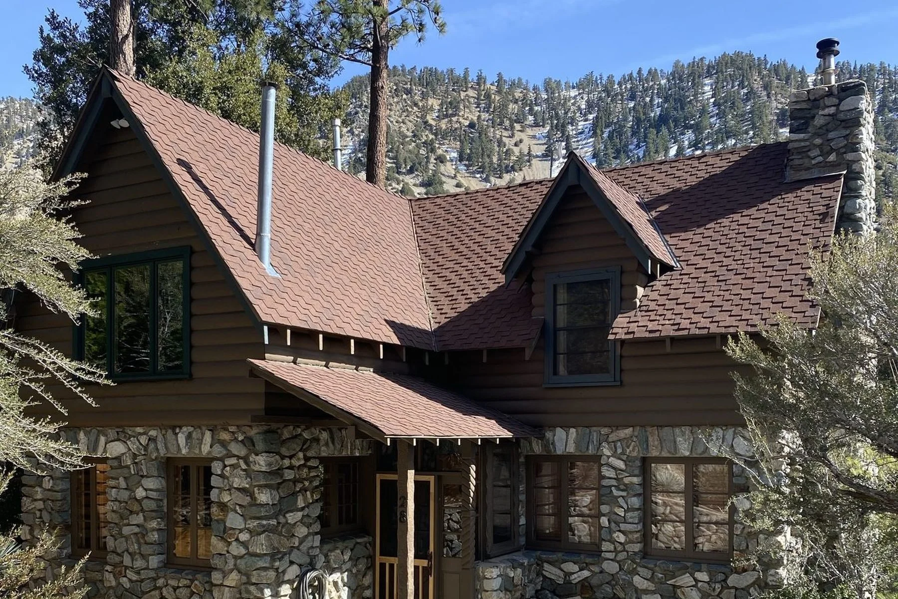 Single-family home at 28 San Antonio Falls Rd in Mount Baldy