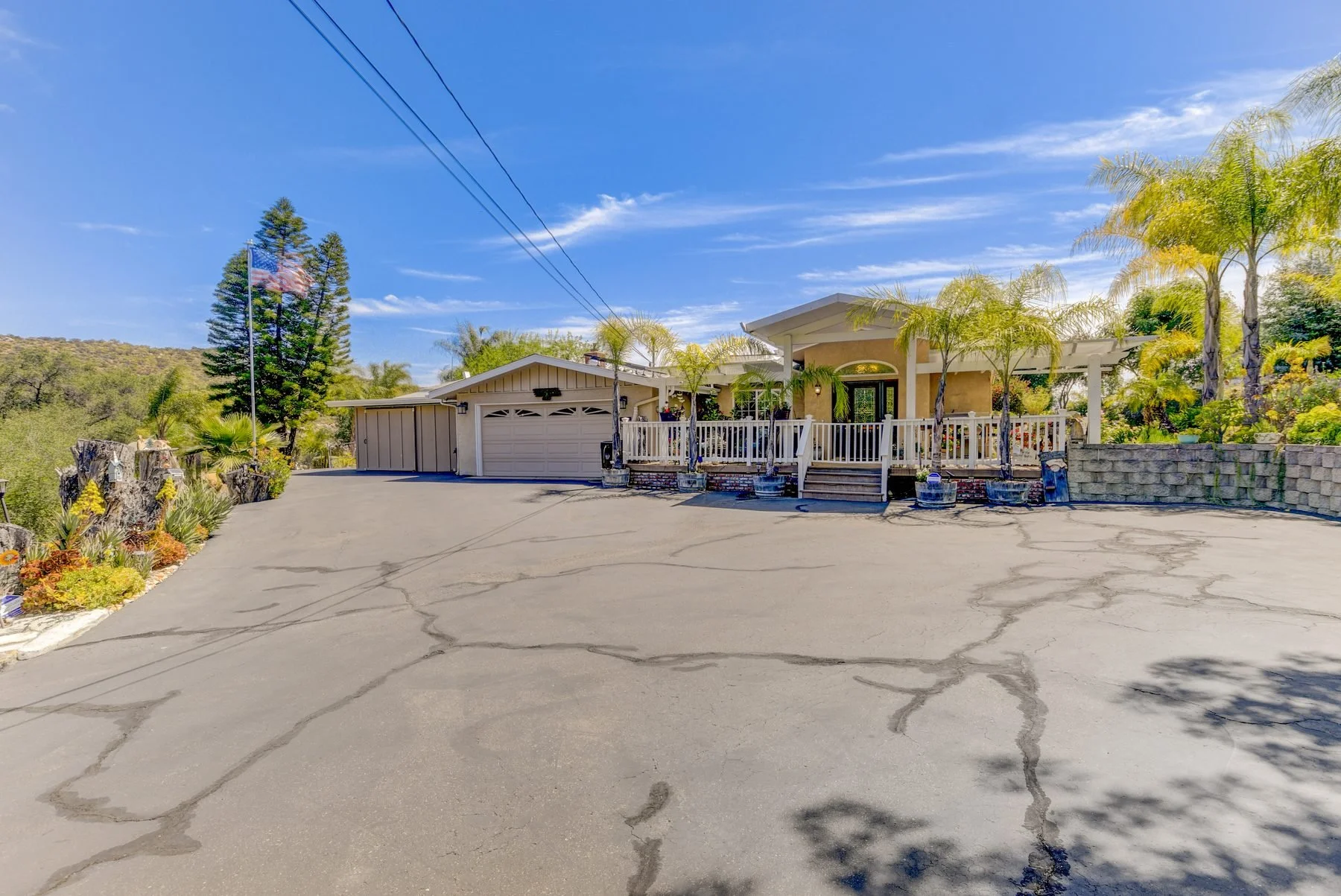 Single-family home at 11985 Rocoso Rd in Lakeside