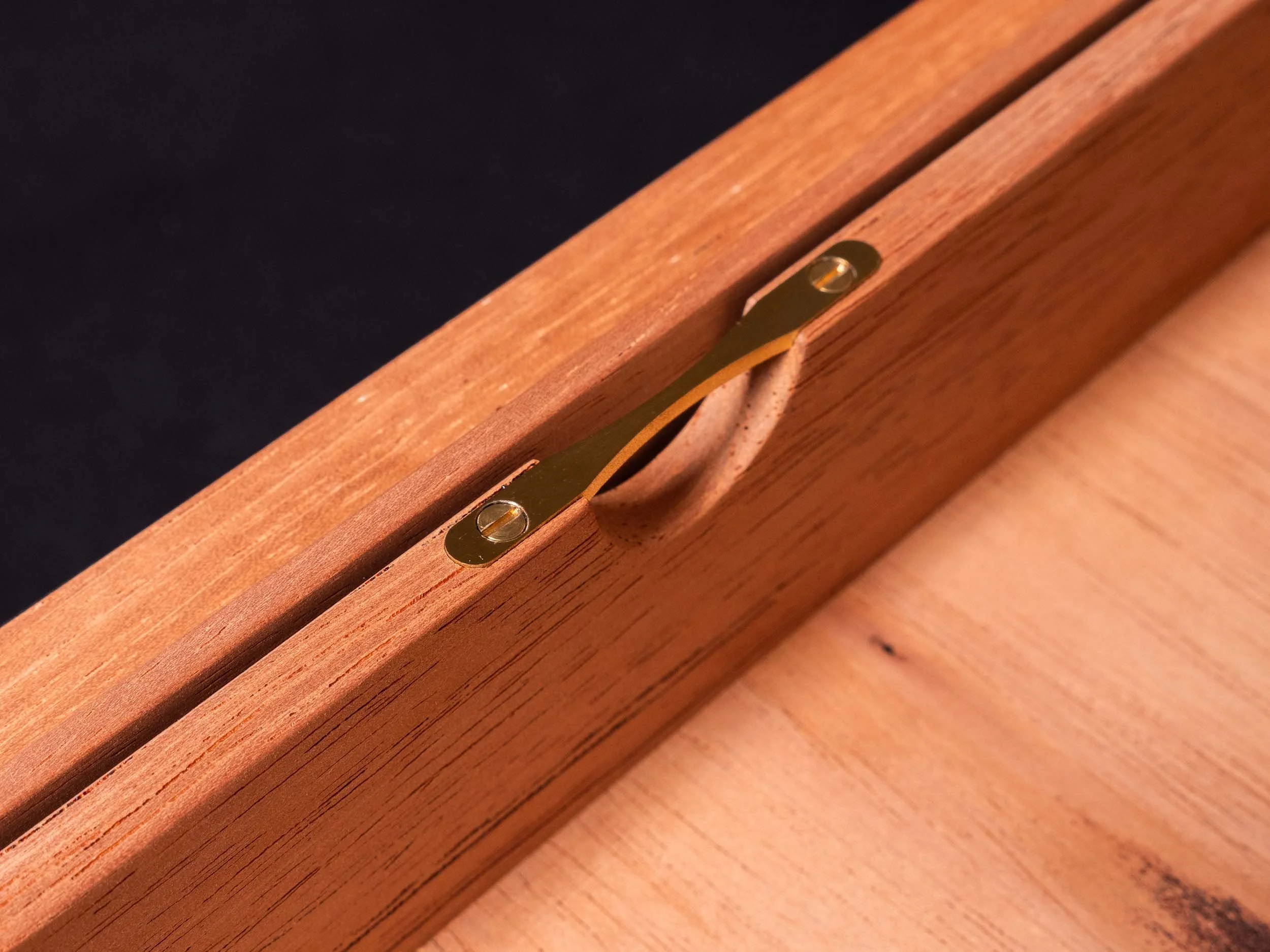 Brass — tray handle