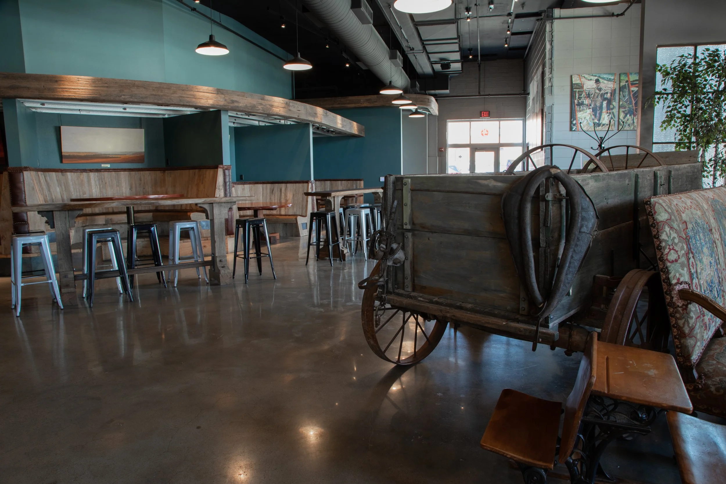 A freight wagon in the tavern