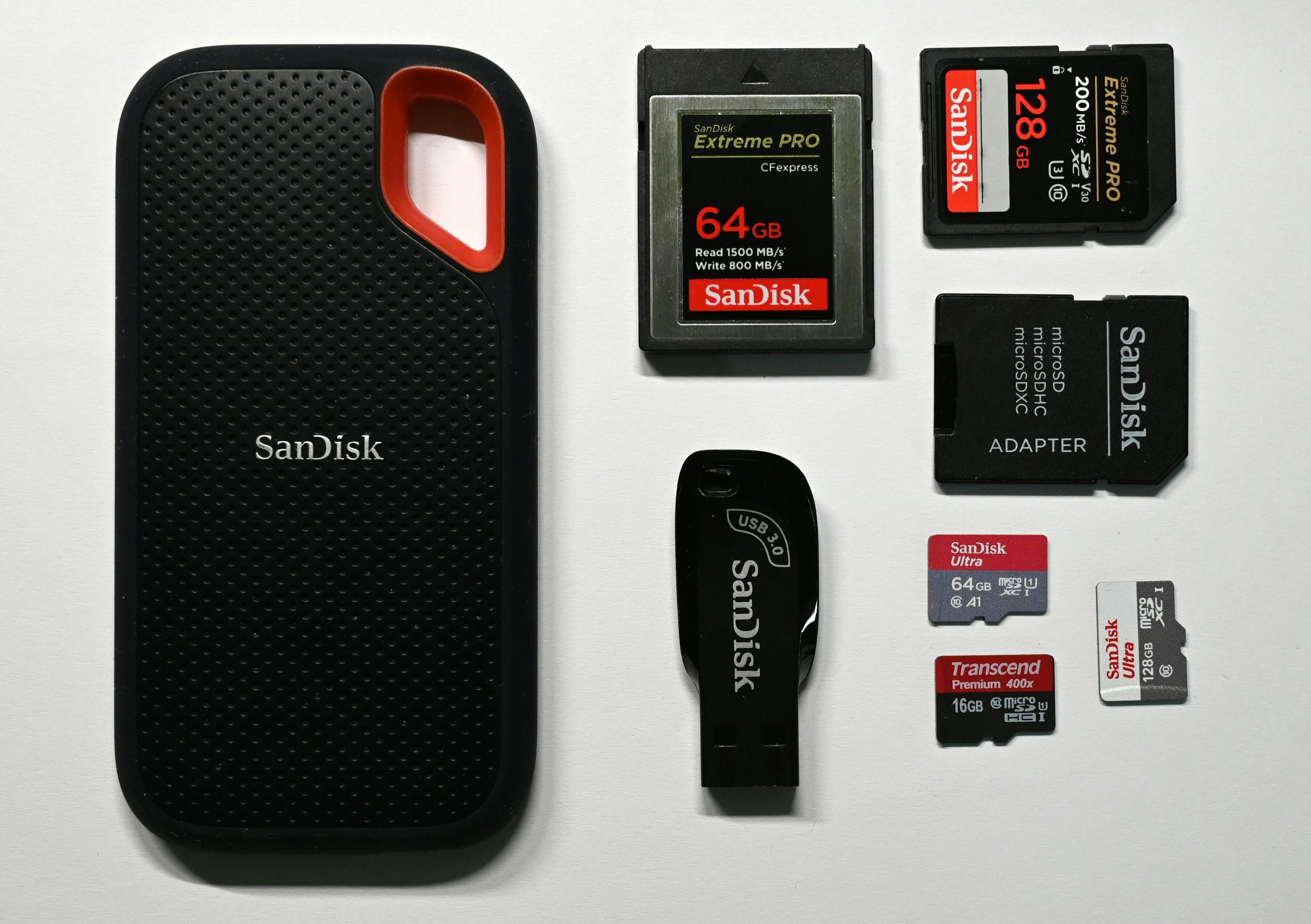 SanDisk portable SSD, SD cards and card reader — travel photography gear