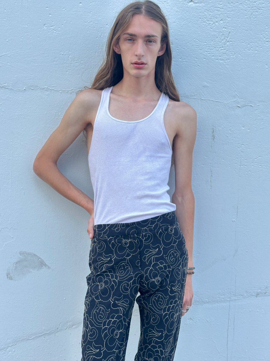 Full length, three-quarter turn