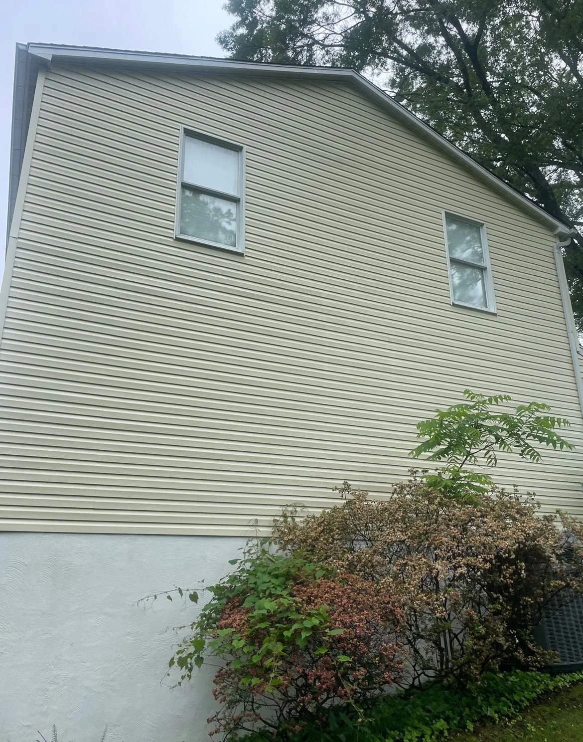 House washing after Annapolis Maryland clean siding