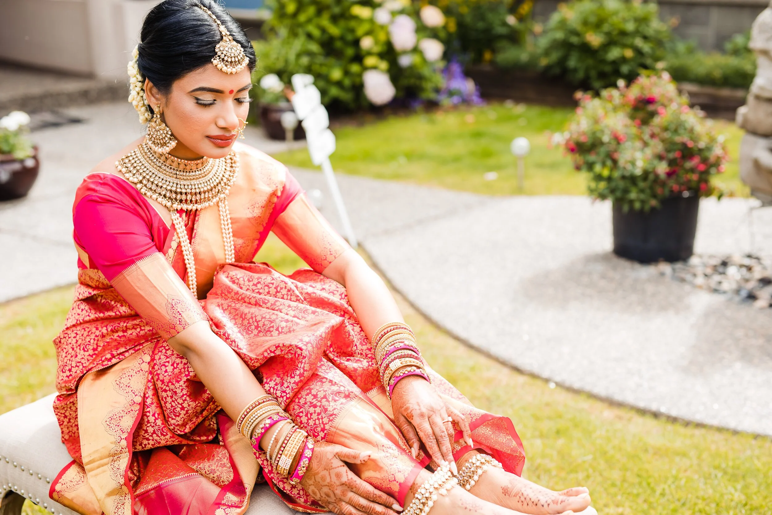 Tamil bride photographed by Saakshi Photography in Toronto