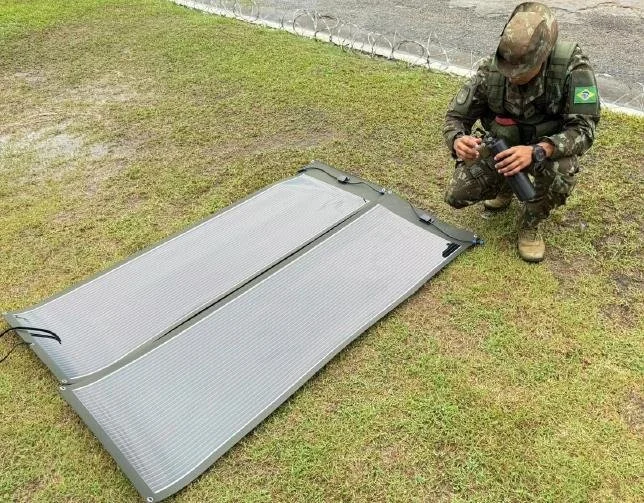 Deploying an ORENgE flexible panel