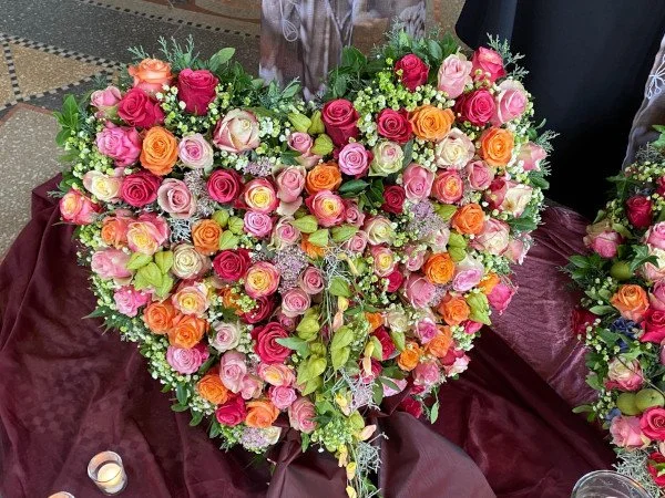 Ein schöner Blumenschmuck in Dresden