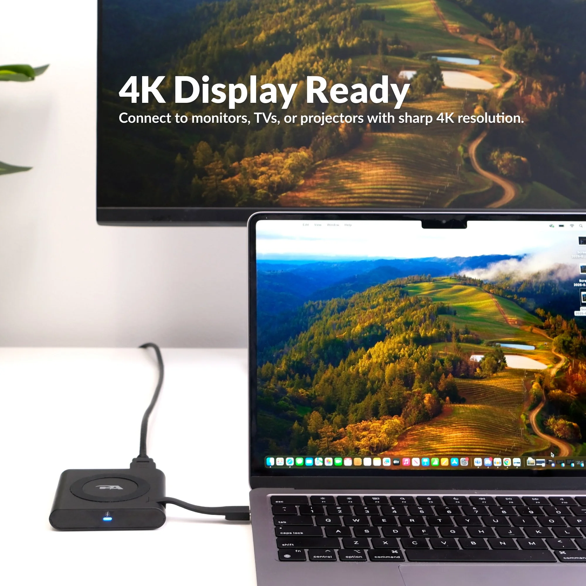 Cyber Acoustics DS-1500 connected to a laptop with on-screen text reading 4K Display Ready, mirrored to an external TV
