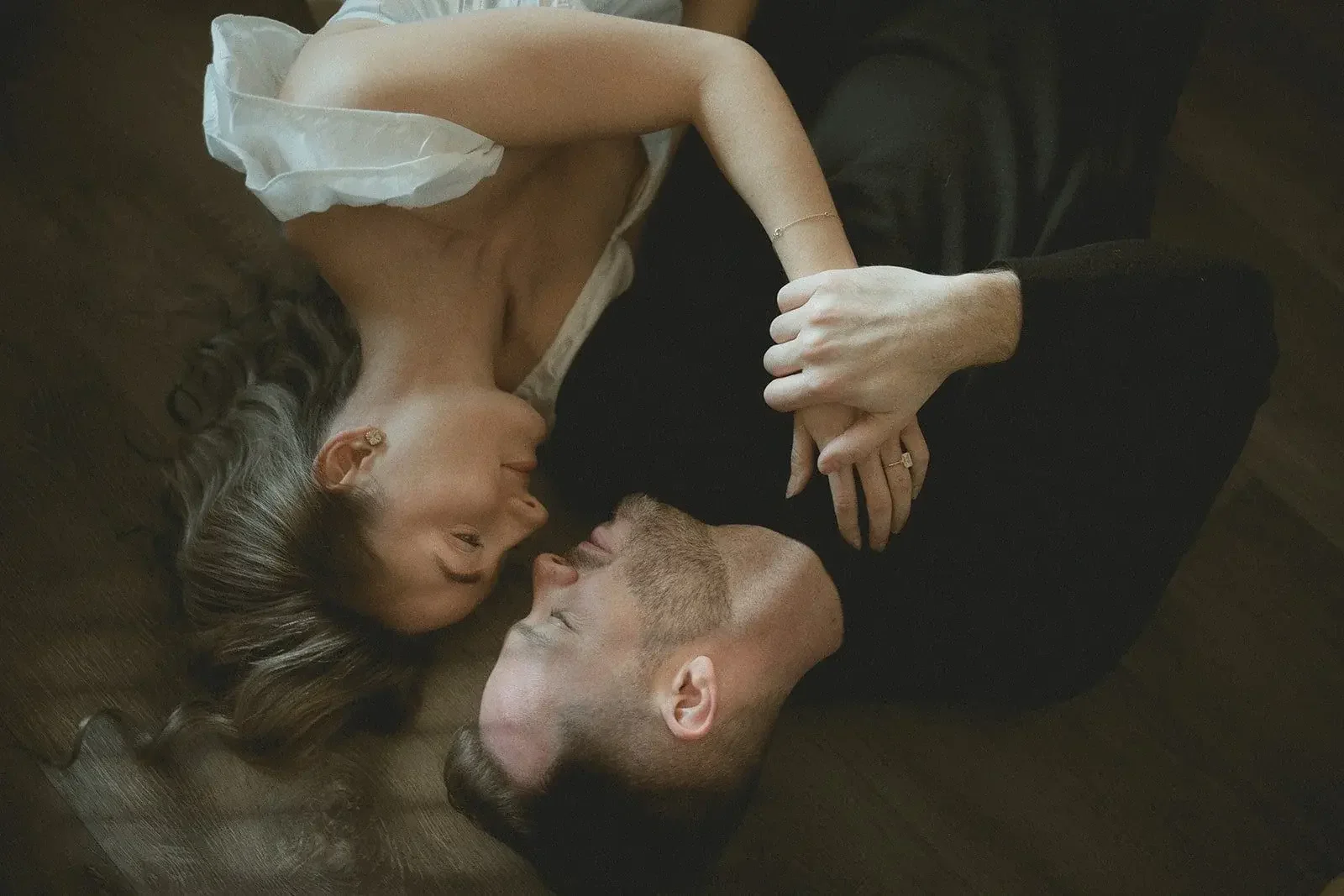 Intimate Chicago engagement photography in Wicker Park