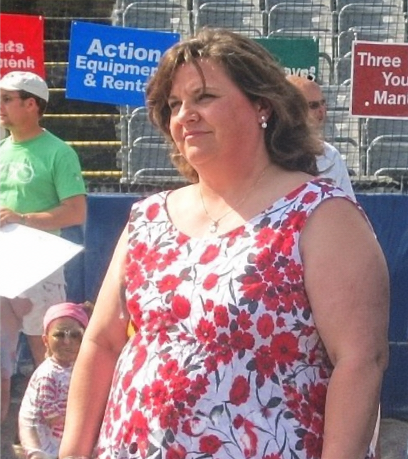 Dede before her wellness journey