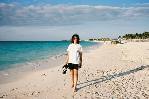 Behind the scenes shooting 35mm film for the 2027 Hooters Calendar