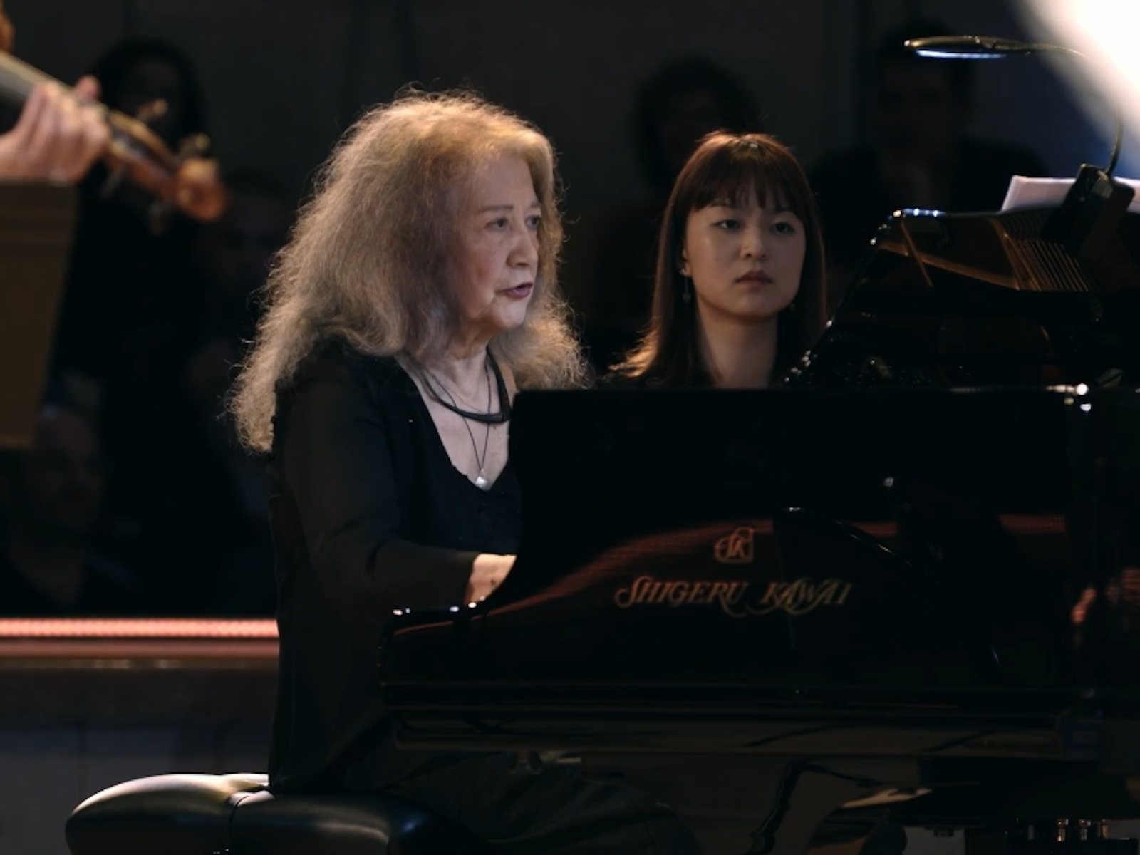 Martha Argerich in the official 2023 film of Les Coups de Cœur à Chantilly, whose Carnival of the Animals cast includes Stathis Karapanos.