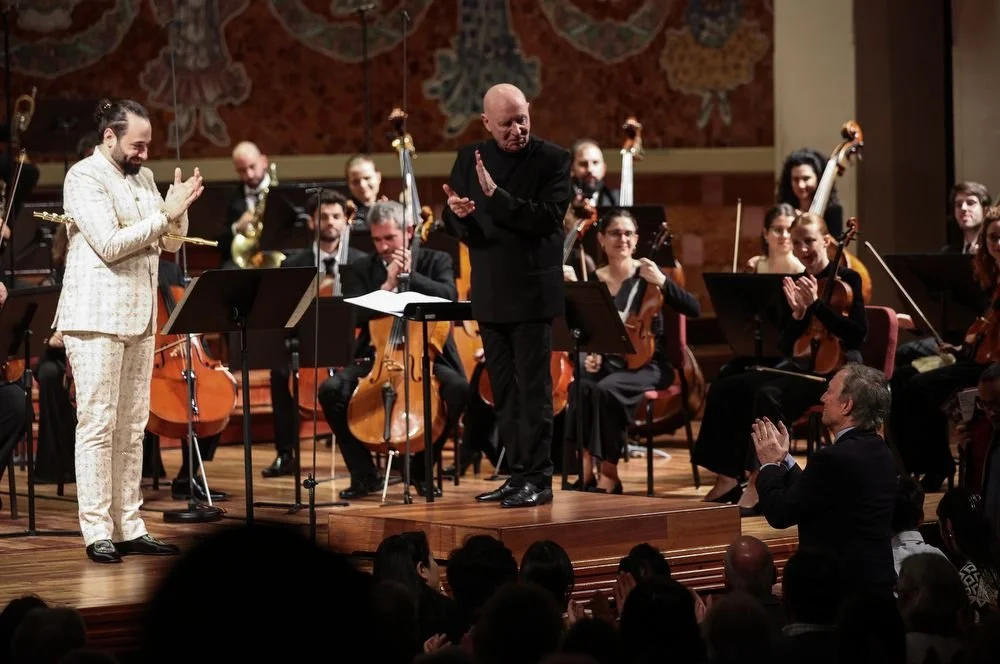 Stathis Karapanos and Christoph Eschenbach acknowledging the audience