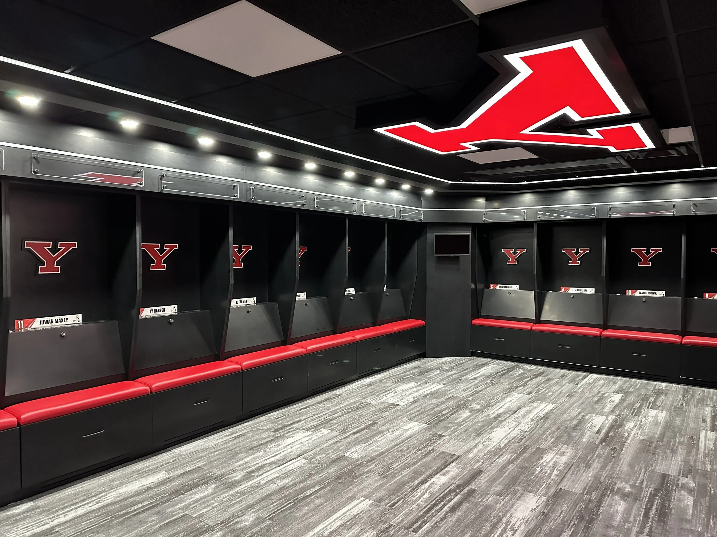 YSU Locker Room