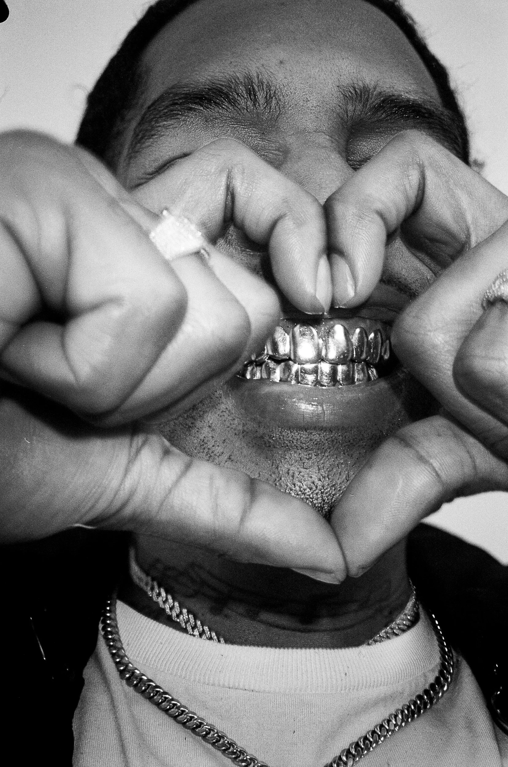Hella Reasons to Smile — photograph 1