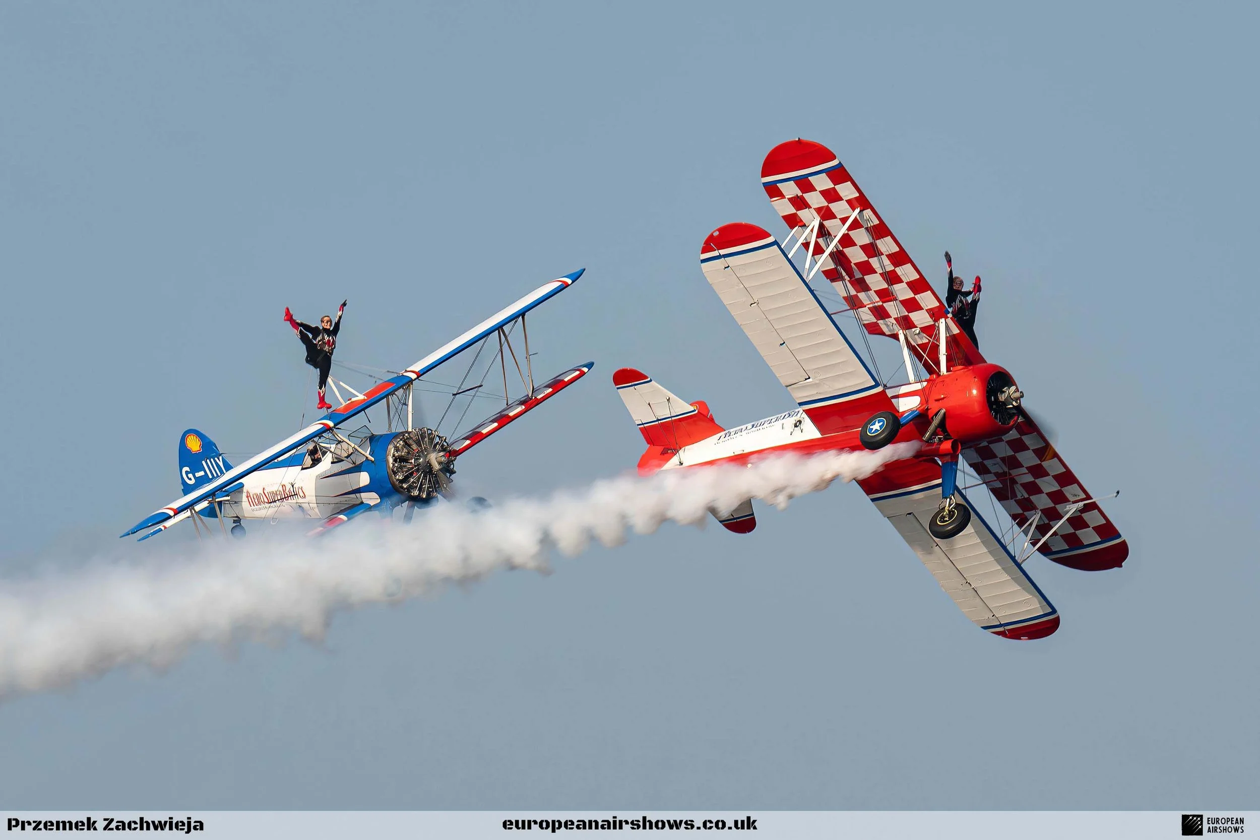 AeroSuperBatics Wingwalkers — Super Stearman formation