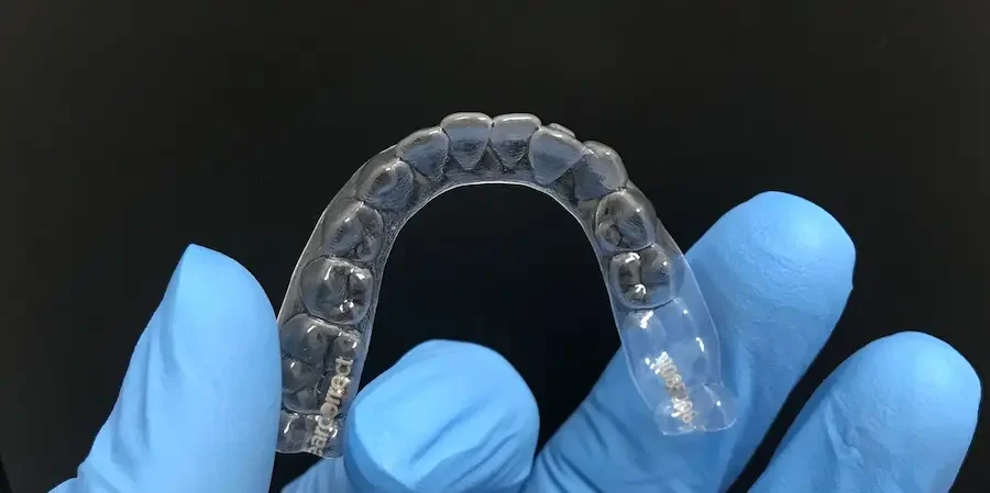 Clear aligner therapy for tooth crowding at Teuscher Legacy Dental, St. Charles IL