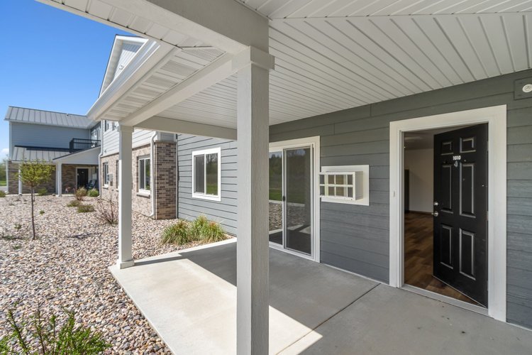 Greenfield Estates 3 bedroom lower — covered patio entry