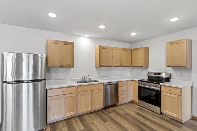 Greenfield Estates 2 bedroom upper — kitchen