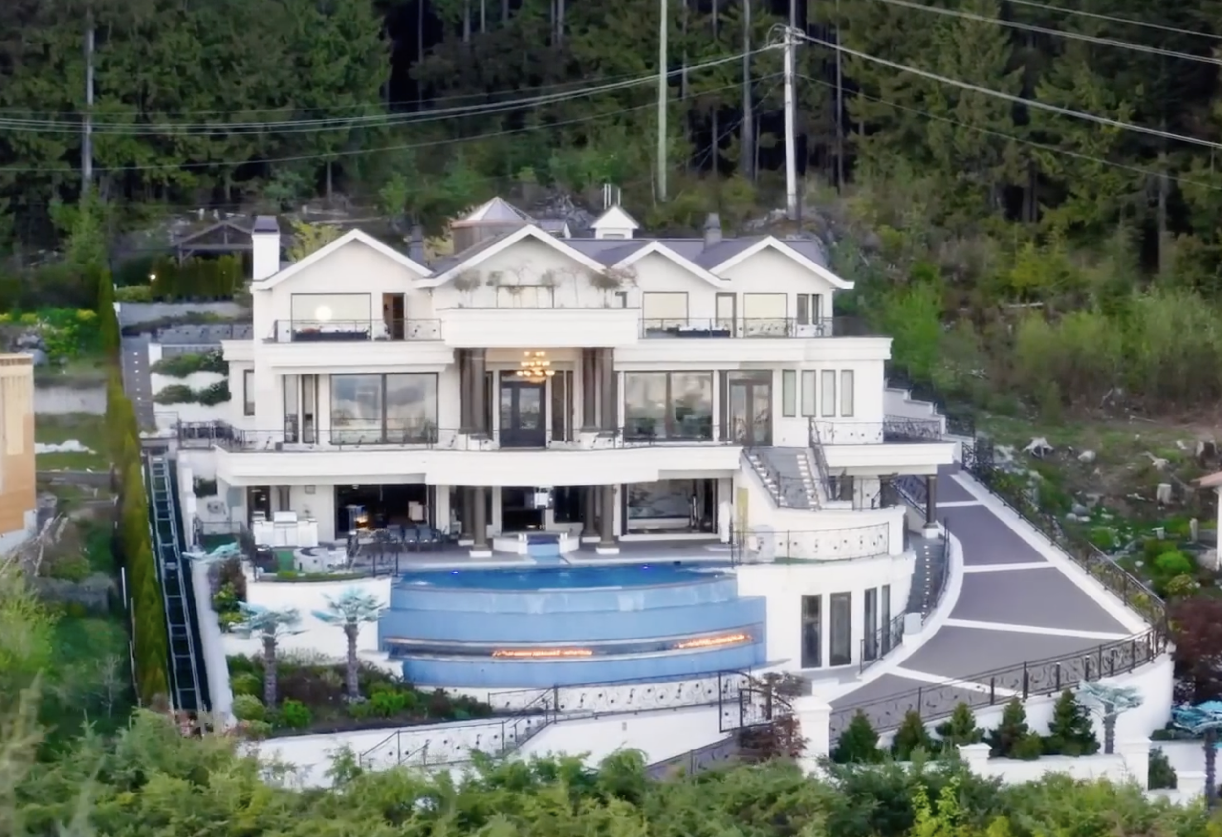 Grand Luxury Residence 1049 Millstream Road West Vancouver British Properties