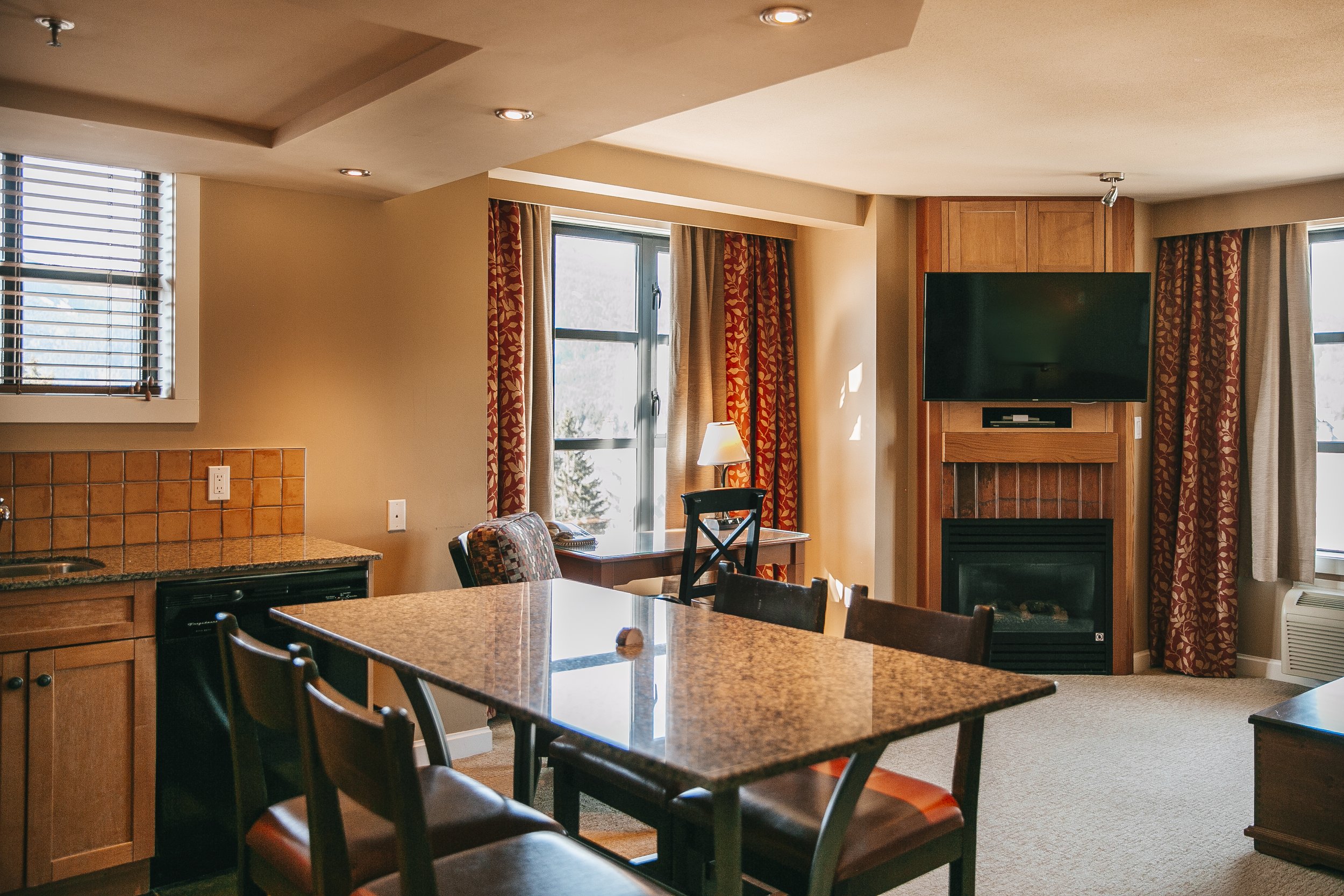 Suite Image 2