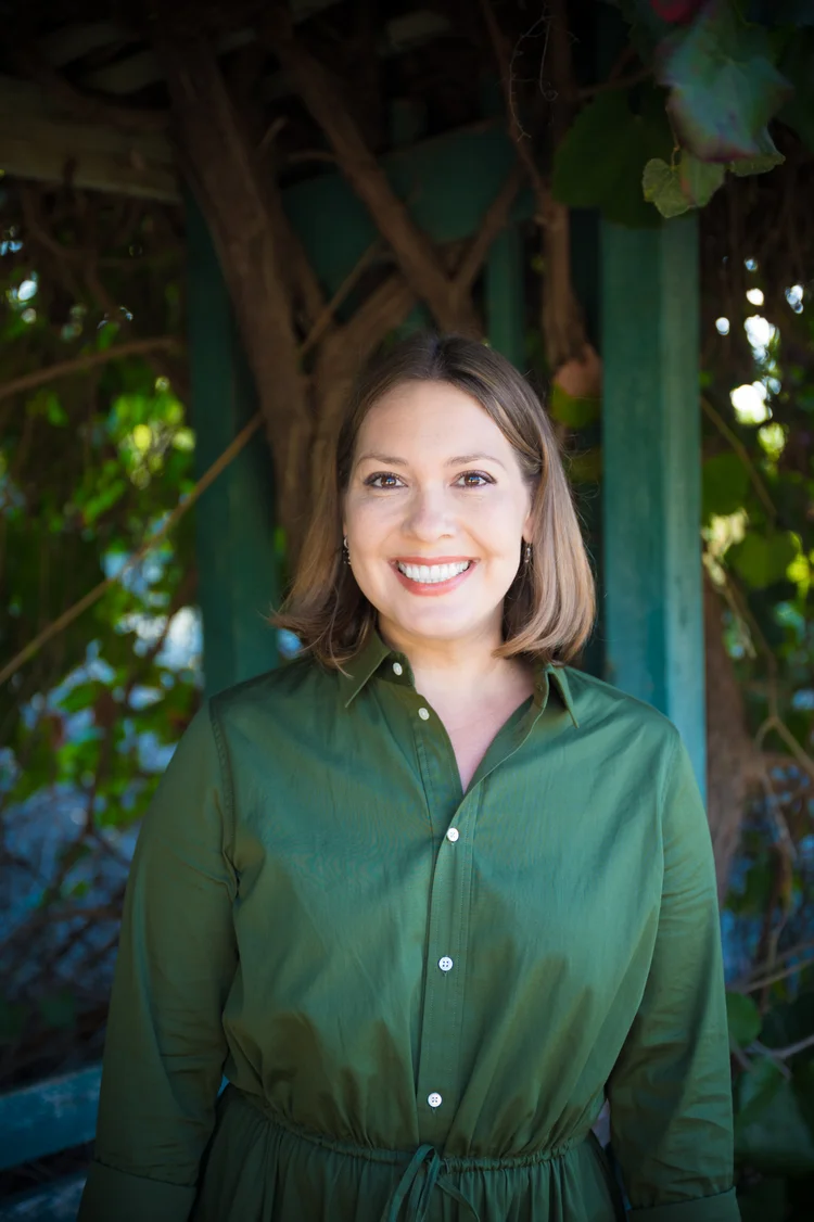 Headshot of Julie Butash
