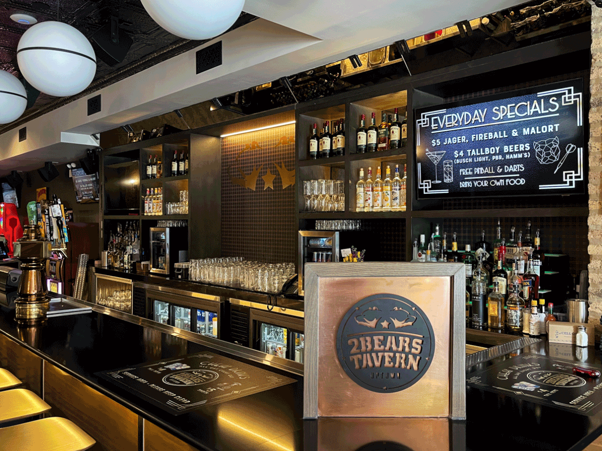 Interior and exterior view of 2Bears Tavern Uptown bar in Chicago's Uptown neighborhood