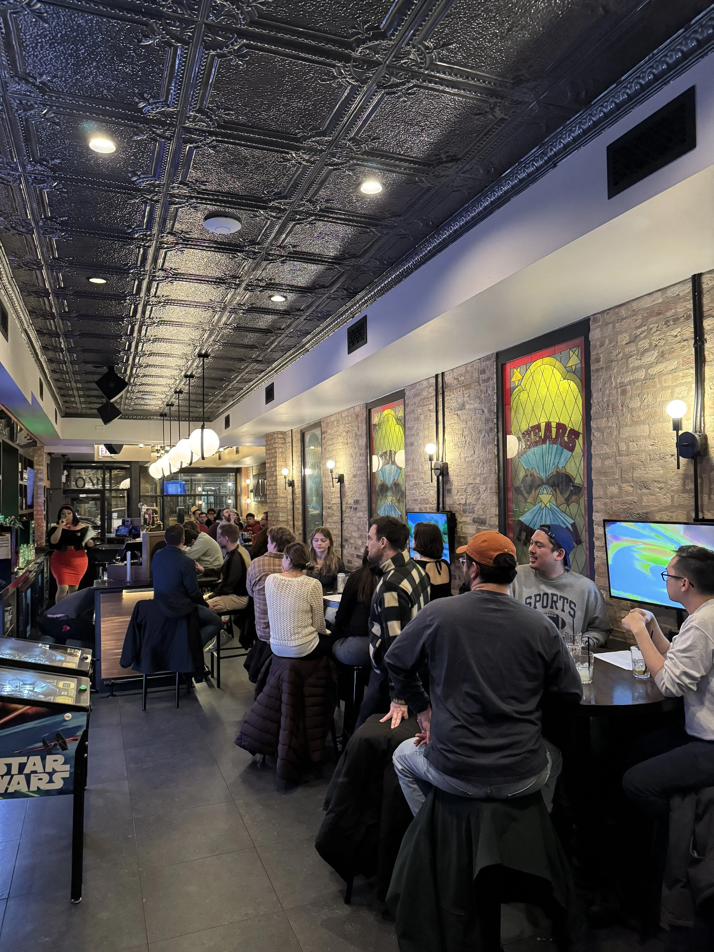 Drag queen hosting trivia night at 2Bears Tavern Uptown in Chicago every Friday &mdash; Are You Smarter Than a Drag Queen?