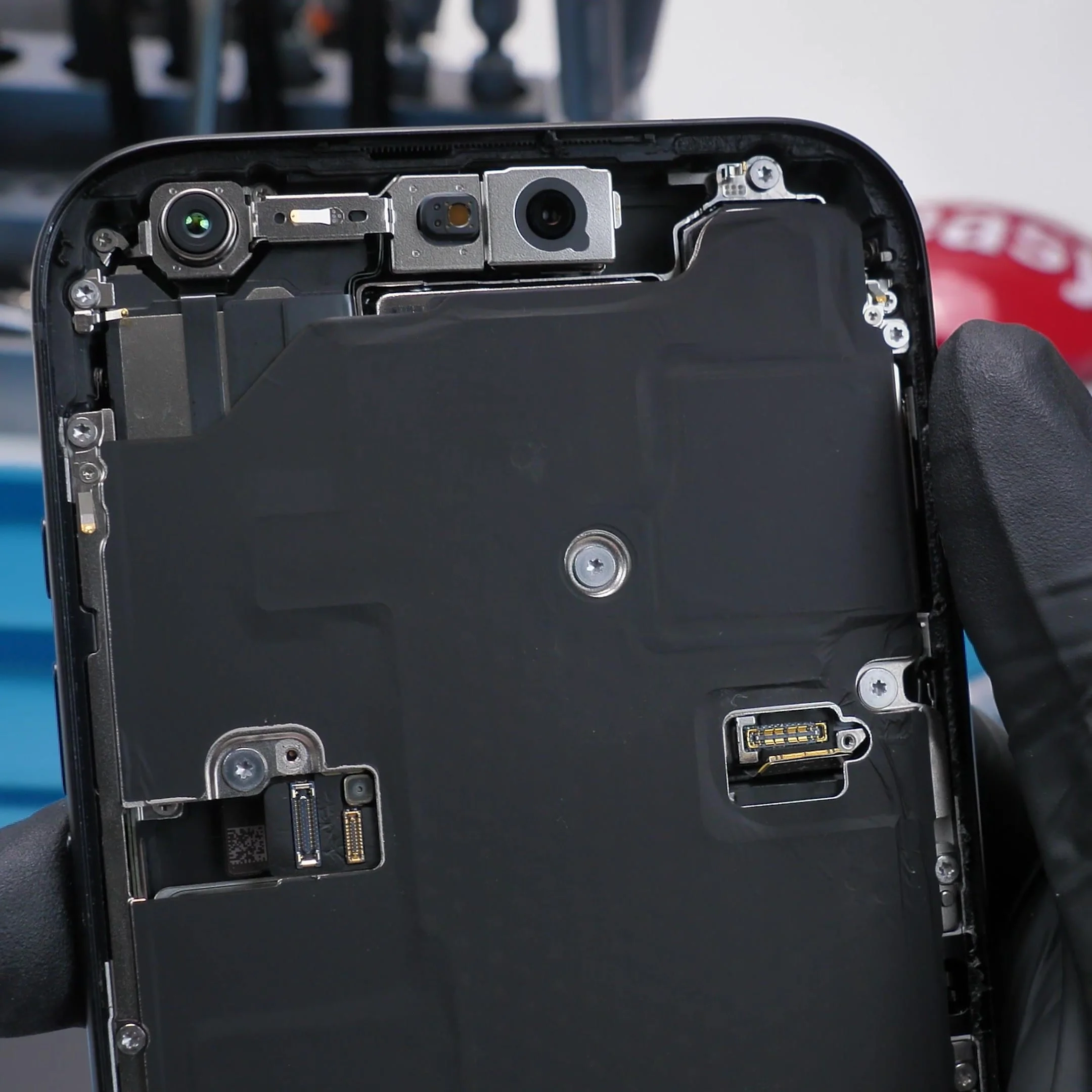 iPhone 18 Pro Max — a close look at the front sensor hardware.