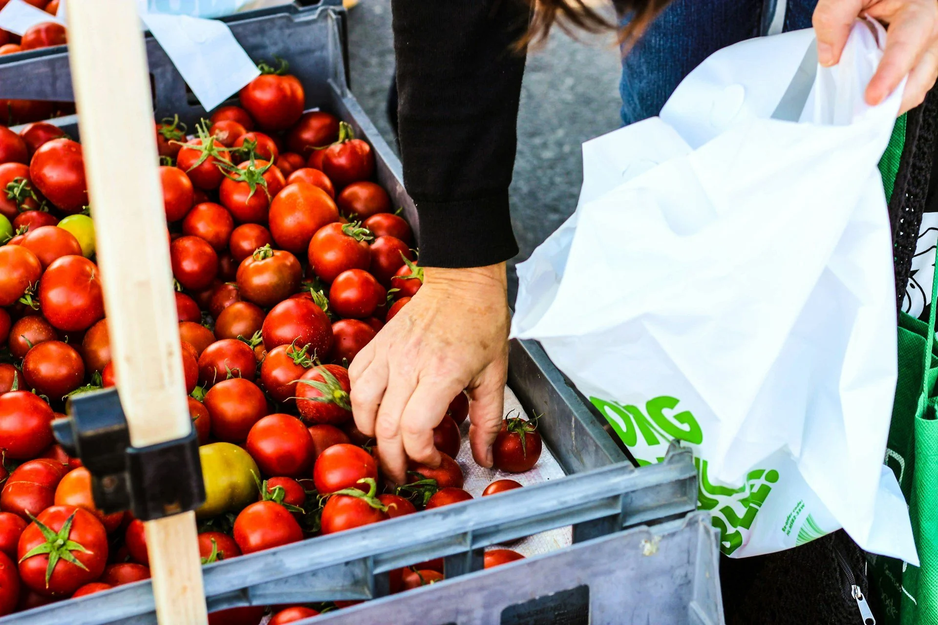 Fresh Hanover tomatoes at a Virginia farm stand