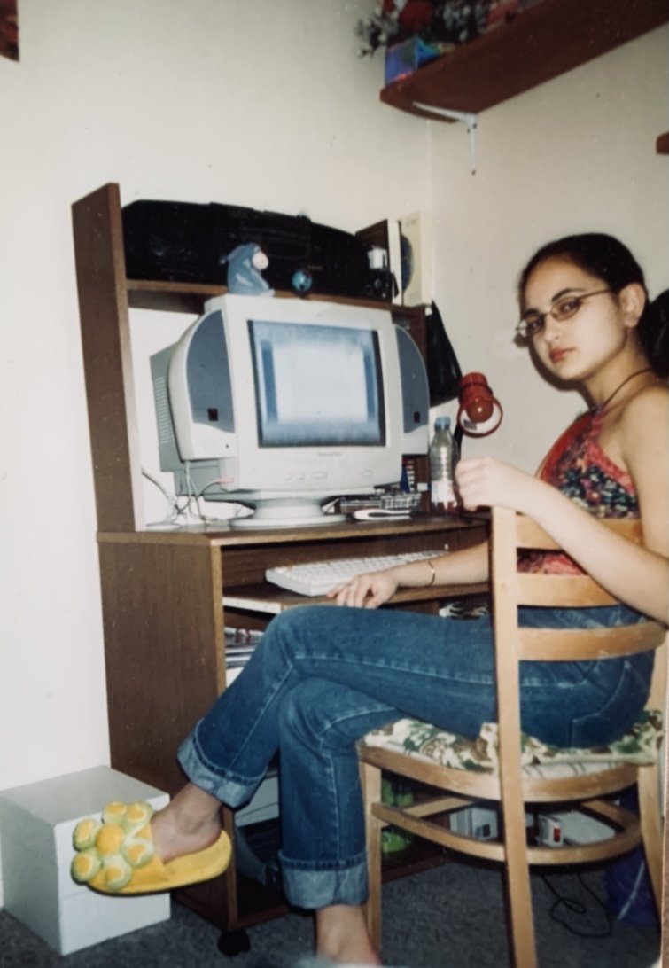 Bee as a teenager in London, 1997