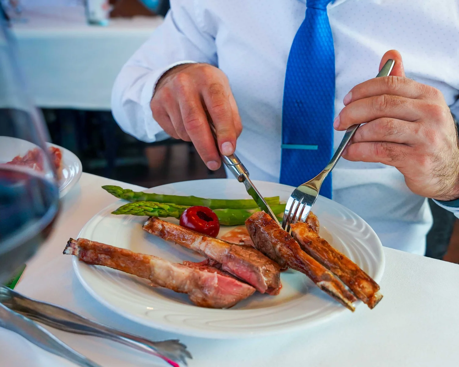 Lamb chops marinated with fresh mint
