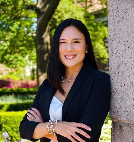Dr. Vanessa Burbano