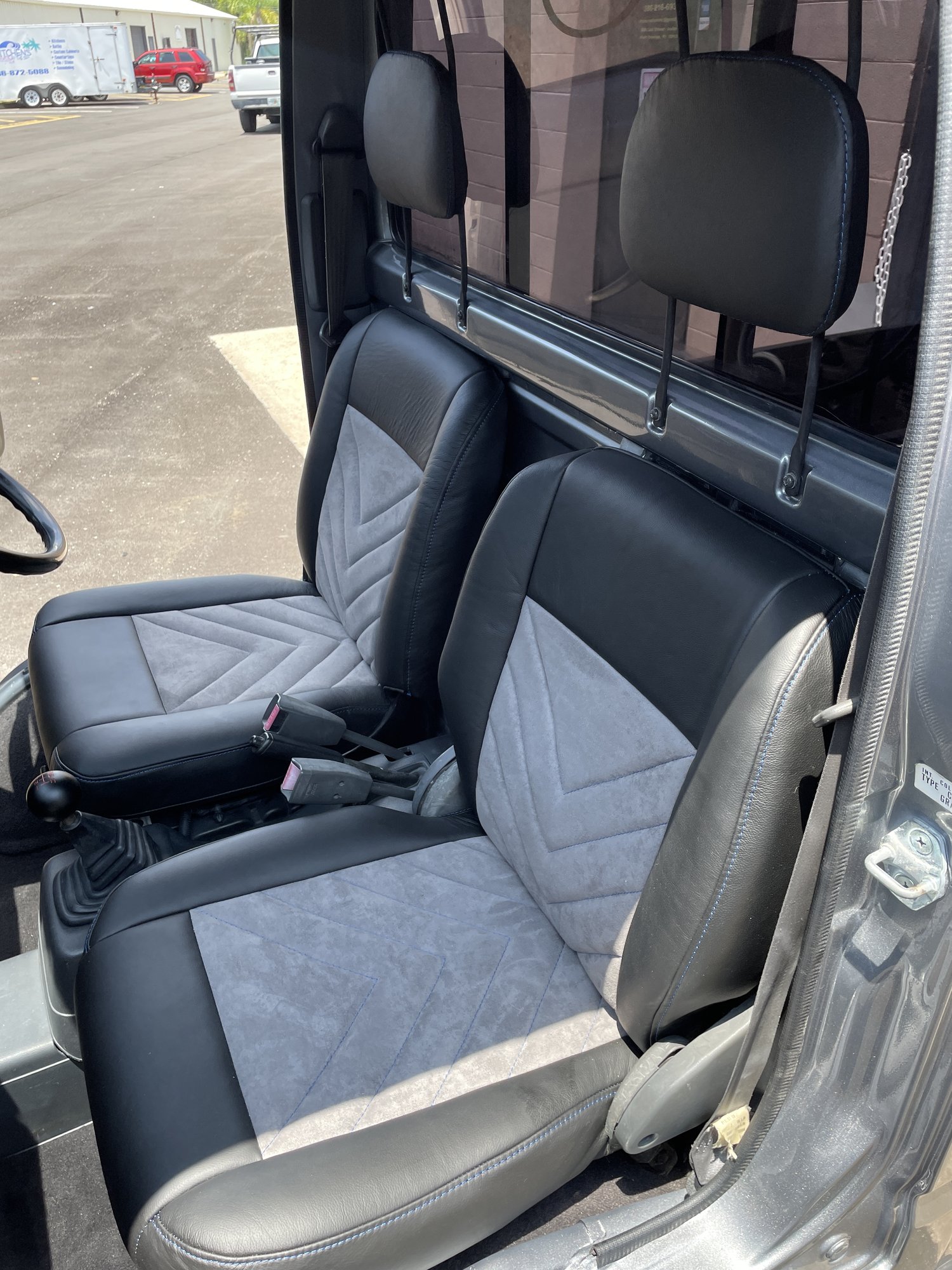 Honda ACTY Mini-Truck Interior