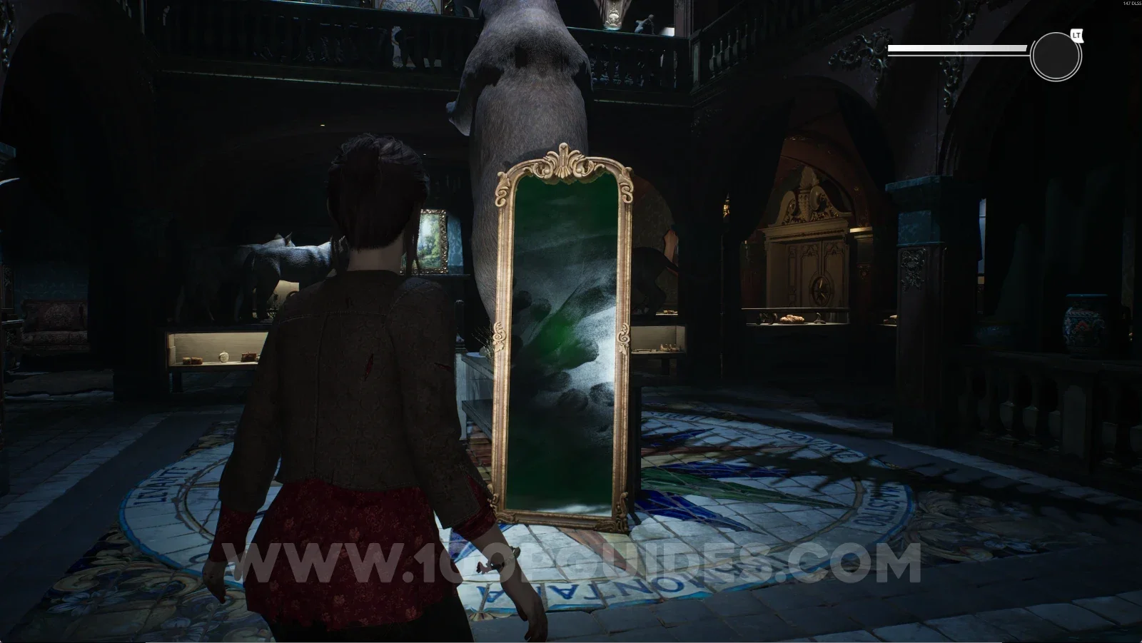 Remothered: Red Nuns Legacy Sala delle Meraviglie: the revealed mirror in the middle of the room