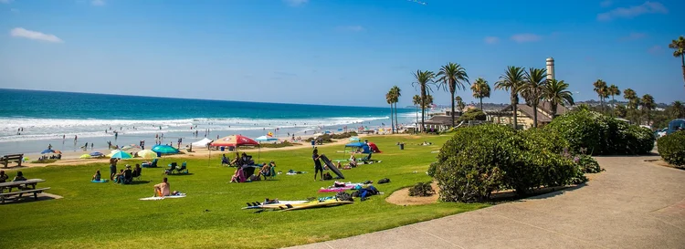 Del Mar beach