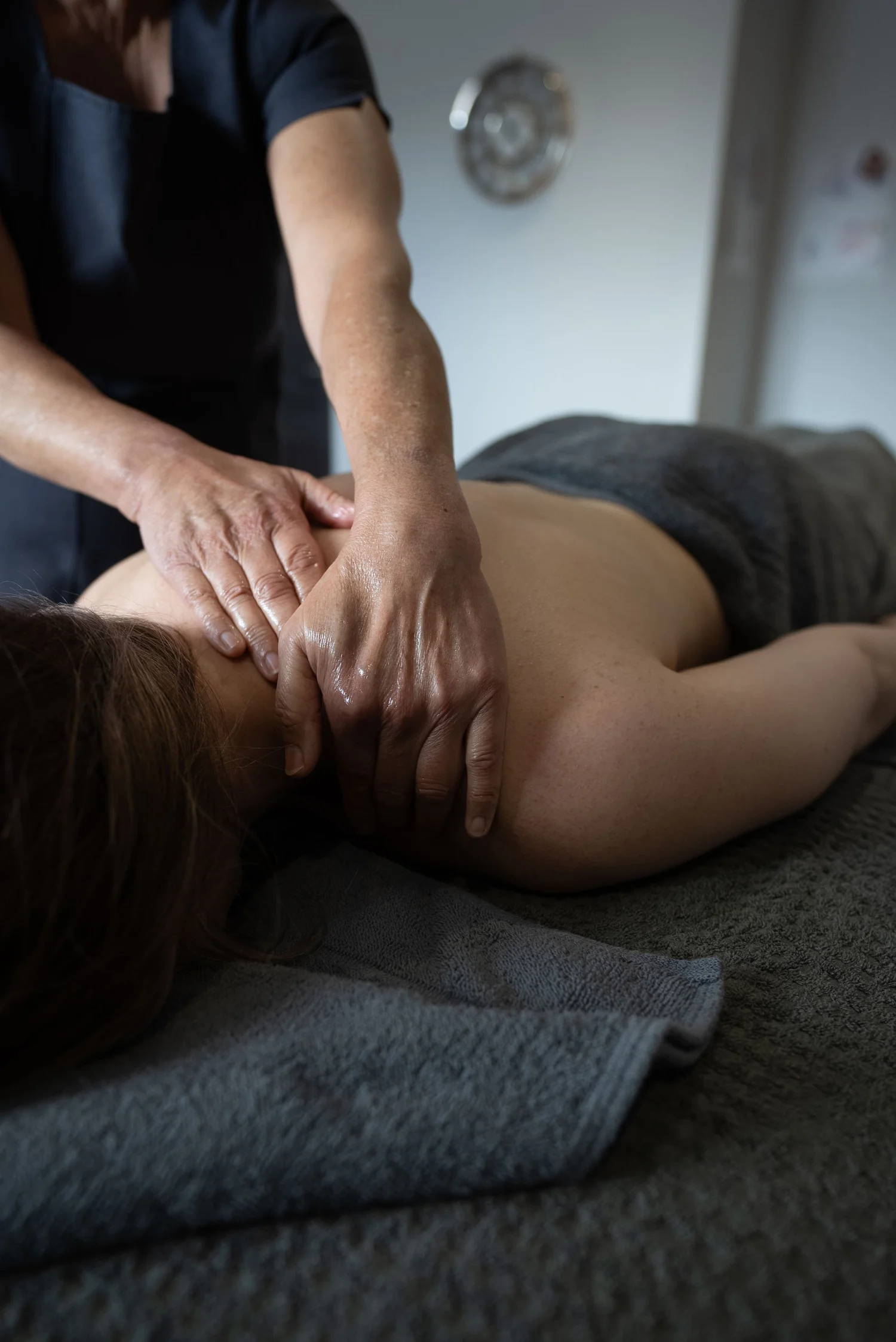 Massage treatment at Thrive Beauty