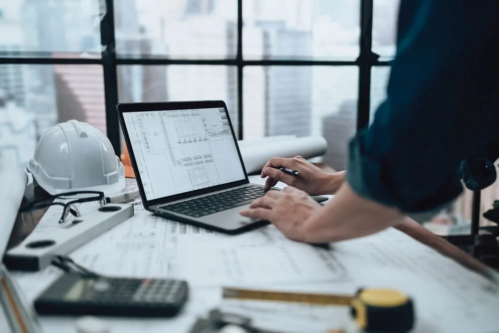 Marketing analytics on laptop — tracking engagement rates and conversion data across KOL and KOC influencer campaigns in China