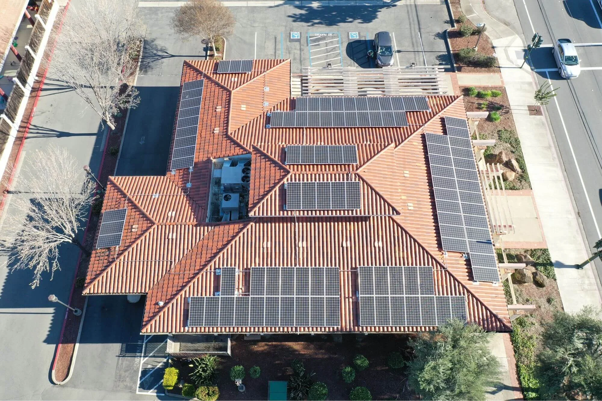 Solar Panels Drone Inspection Services2 4