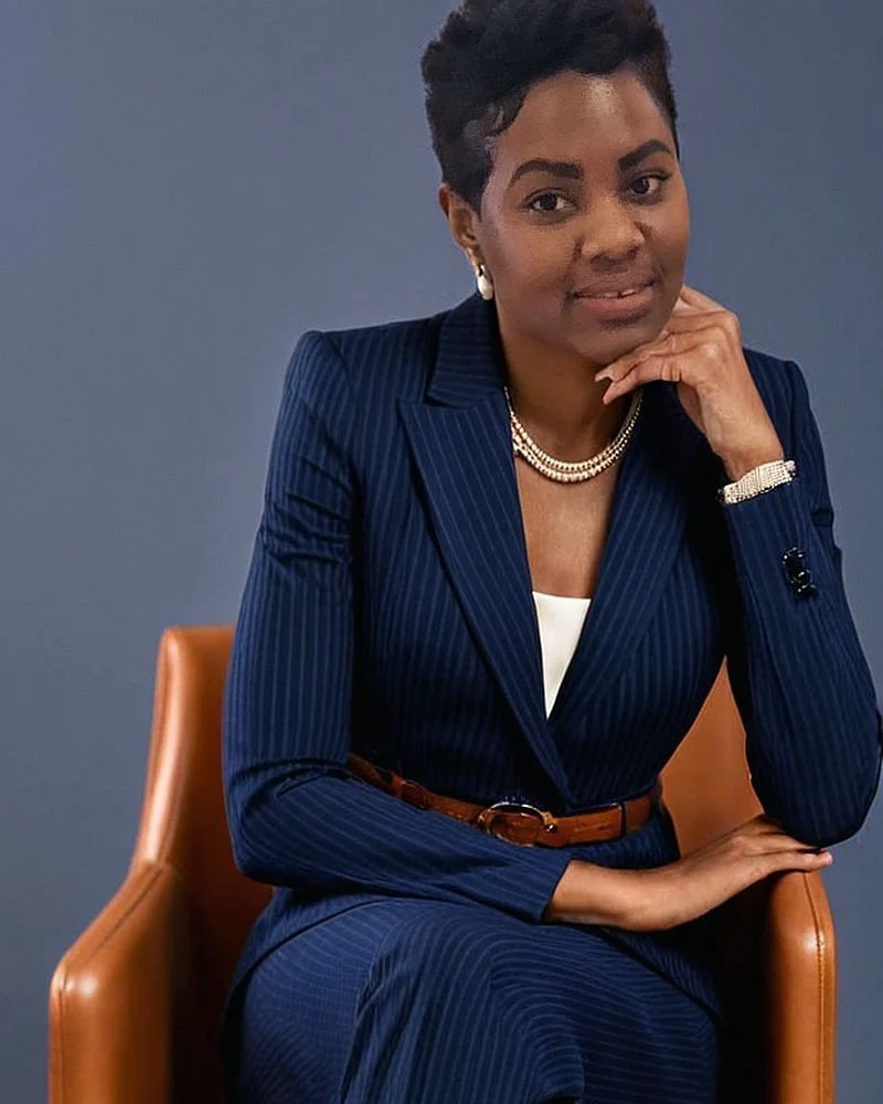 Leslieann, founder of Ellise Luxxe Consulting