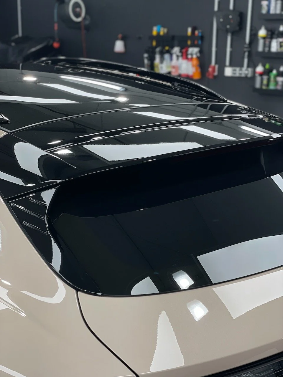 Porsche Taycan Turbo S nach einstufiger Lackkorrektur PPF und Keramikschutz
